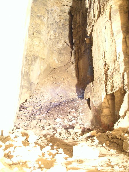 bfs_cathedral1.jpg - The Cathedral, illuminated with Charlies flash powder on the first attempt - white out.