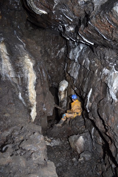 DSC_0312.JPG - Past the traverse - stopes past the traverse. Photo by Karli.