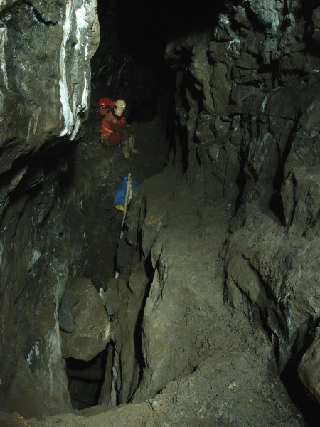 P3108419.JPG - The rise that we came up from.