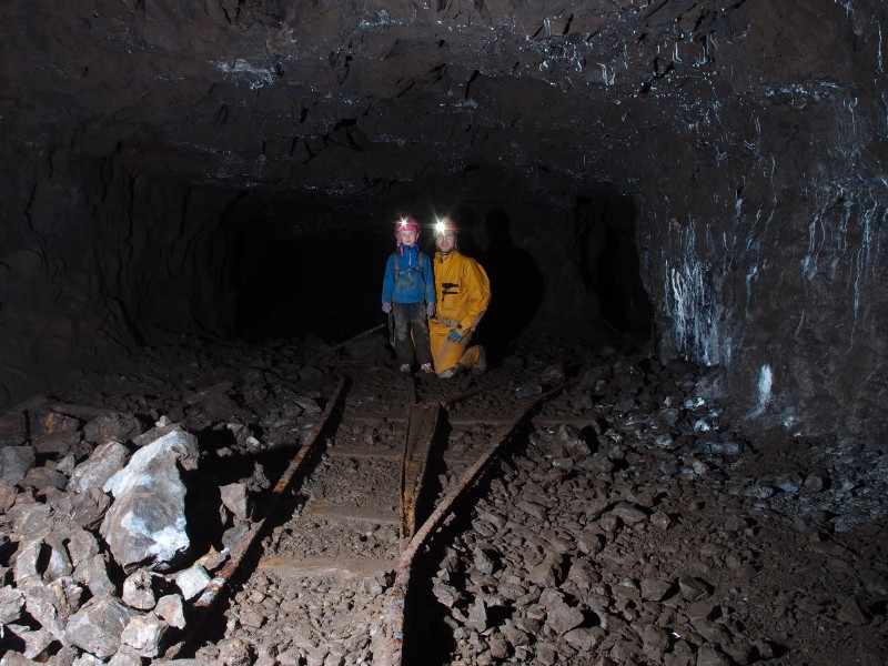 P5014843.JPG - Rail junction, seccond level in flats on Brownley Hill Middle Vein.