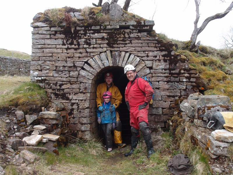 P5014879.JPG - Just come back out.