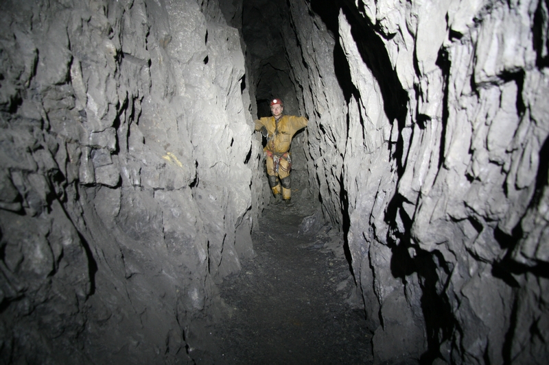 20110226_0854.jpg - Level in Tatler's String. Photo by Pete.