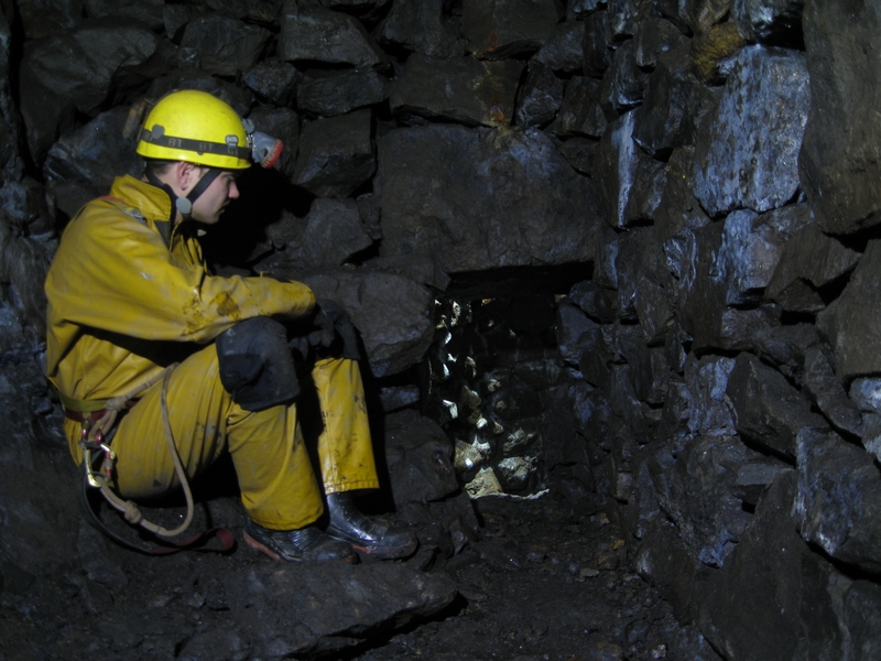 IMG_5755.JPG - A small window from the level goes into an ore chute.