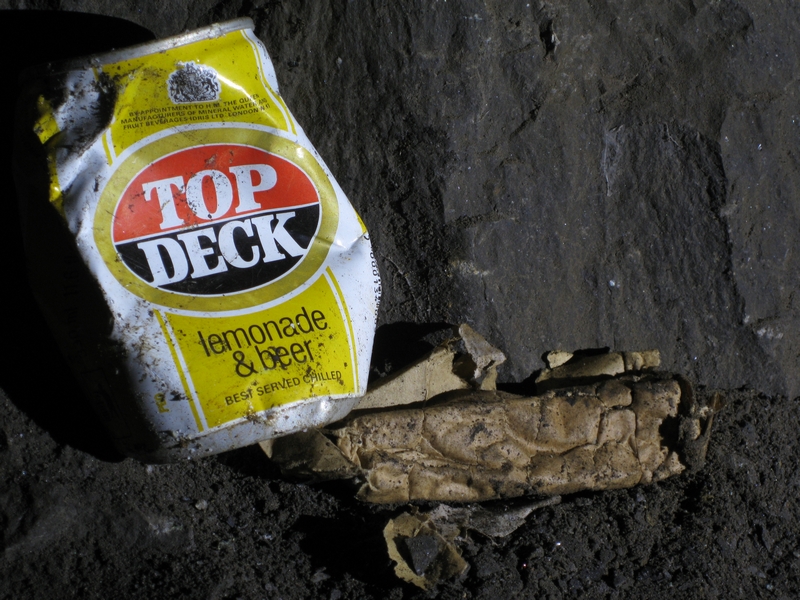 IMG_5785.JPG - Some gelignite and Top Deck shandy, a blast from the past - sorry.