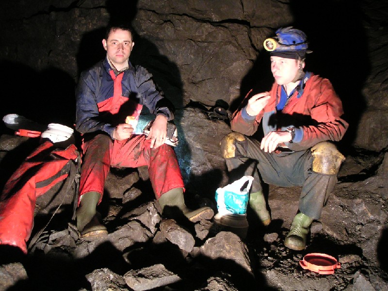 bh_lunch_inbhveinstope.jpg - Lunch in a stope above the Brownley Hill Vein.