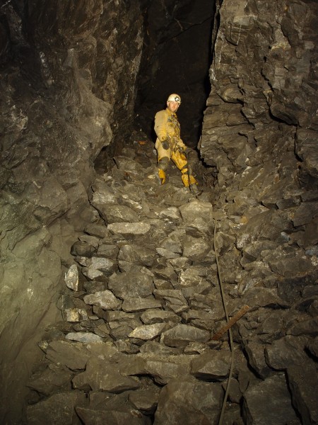 P1112278.JPG - Second climb up into the stopes from large hopper.