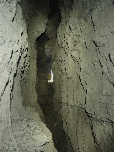P8206600.JPG - Stope intersecting the Brownley Hill West High Cross Vein.