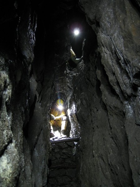 Img_6104.jpg - Holes and lights everywhere.