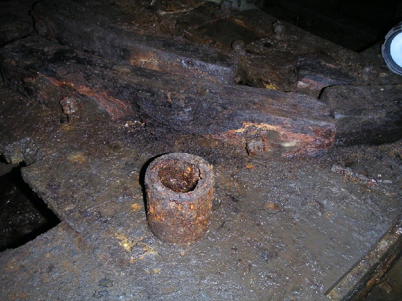 bh_compgreasecan.jpg - A grease can with contents still in it.