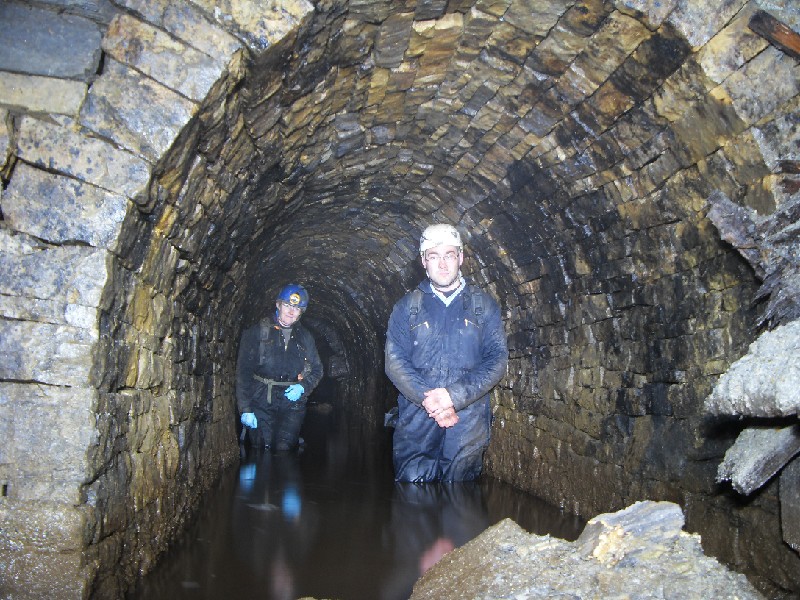 14_cchl_mcnv_pass2.jpg - The level along the Middlecleugh North Vein, that after a 100m or so ends in a fall.
