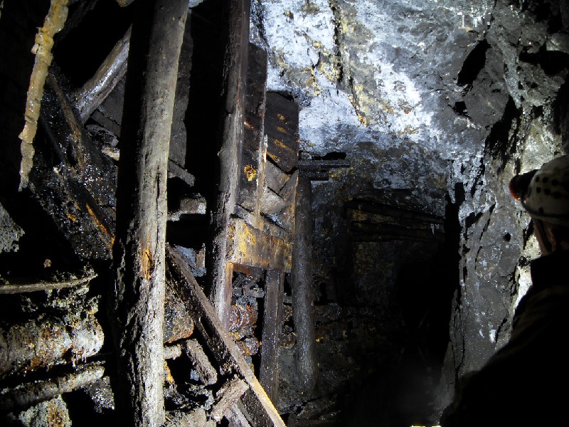 cc68_huntersrisearea_pass4.jpg - Large hopper and manway near Hunter's Rise.