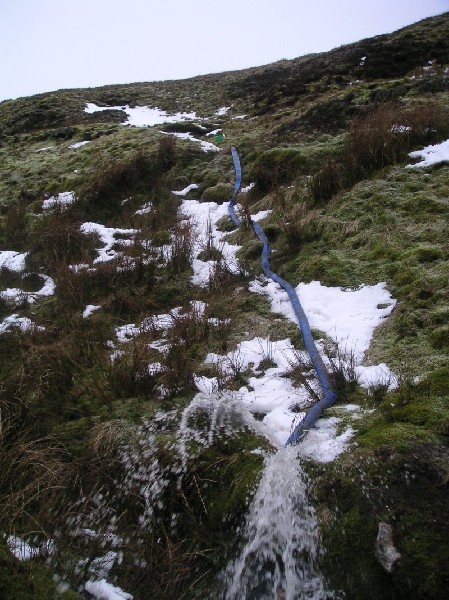 ccf_pumping_3.jpg - Full flow while pumping.