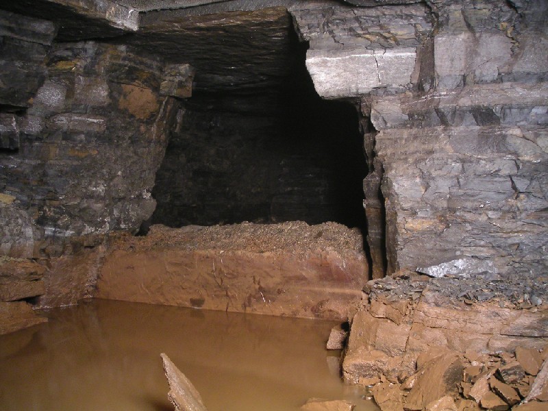 cch_concretedam2.jpg - Another dam, this one much more clear.