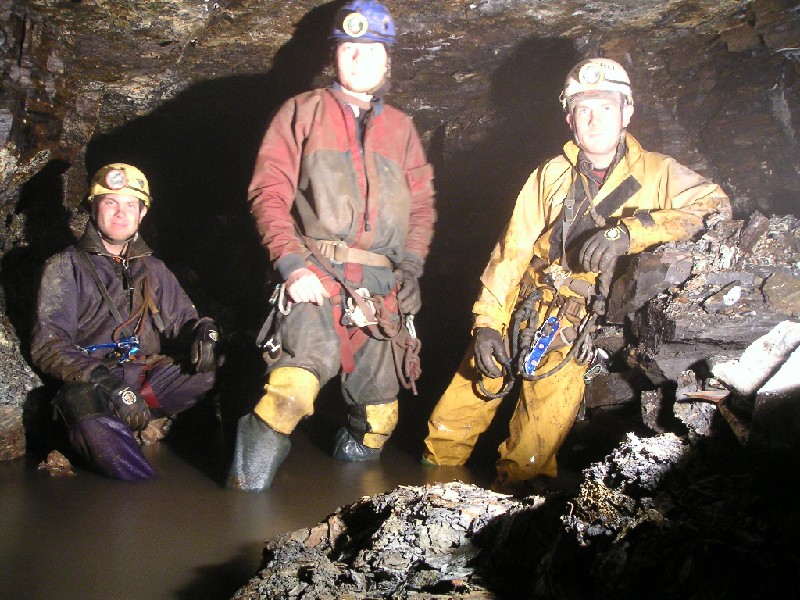 cch_eastview_kmp.jpg - Admiring the shale on the east side.