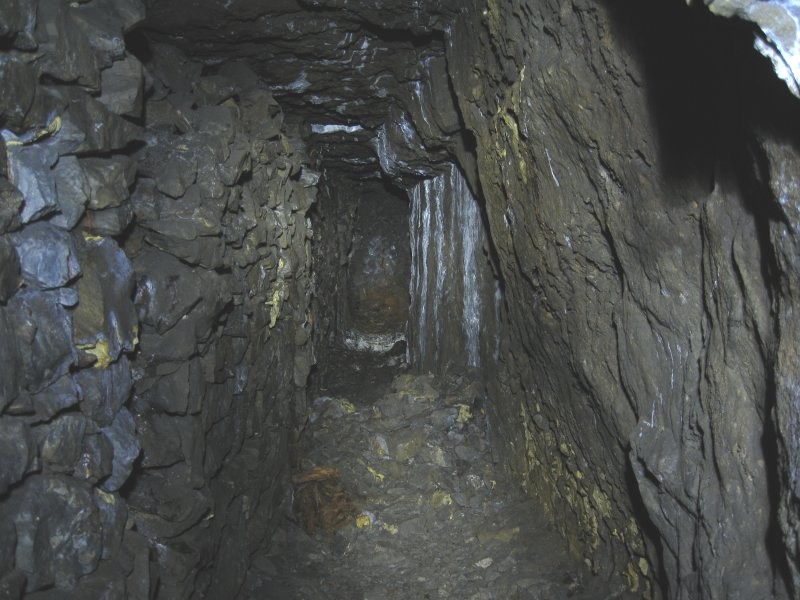 Img_3398.jpg - Level in the flats.