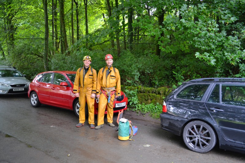 DSC_0413.JPG - All smiley, we must have forgot about the 4.5km walk to get to the entrance. That does not happen with mines. Photo by Karli.