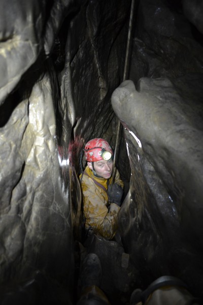 DSC_0470.JPG - The tight Bar Pot exit pitch. Photo by Karli.