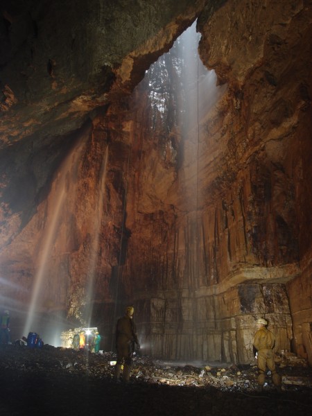 P8241443.JPG - Gaping Gill Chamber, looking up to the Main Shaft.
