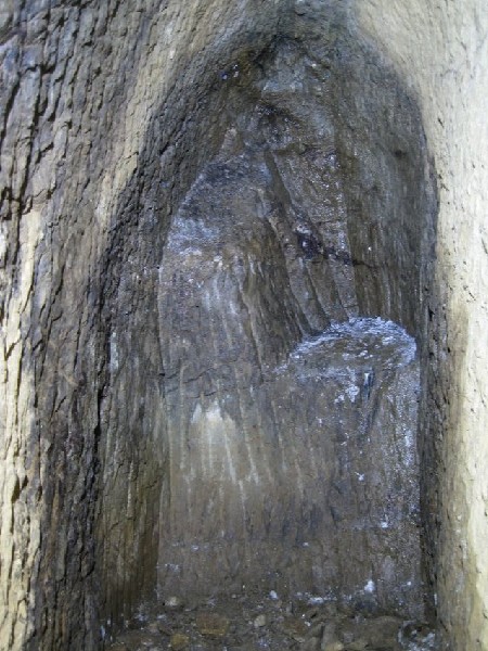 04_cl_blind_pickmarks2.jpg - Close view of the pick marks.