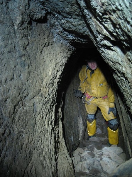 10_cl_viewfromstopepete.jpg - Looking down from the slope, the pick marks on the walls can be seen.