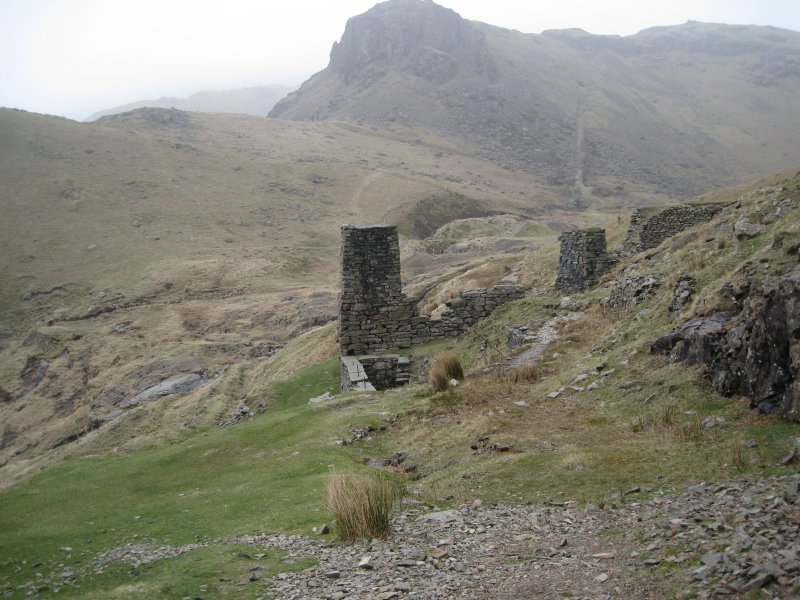 06_oes_wheelpitandtower.jpg - View of the wheel pit and water tower from the shaft level.
