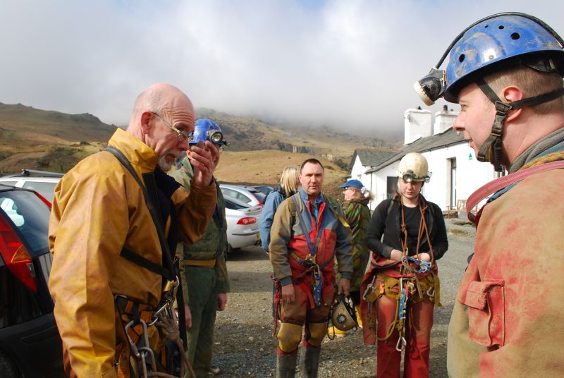 DSC_0196.jpg - Just about to set of up to Levers Water tarn, weather not looking promising.