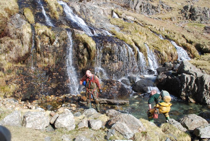 DSC_0242.jpg - Water cooling at the pool. The blocked Hospital Shaft is here on the left hand side.