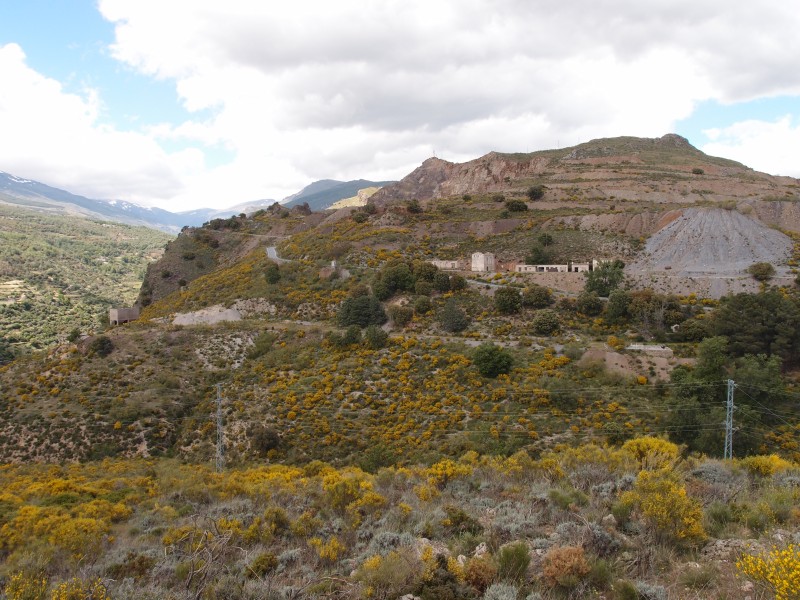 P6069579.JPG - View across to the mine site and the ore hoppers on the left.