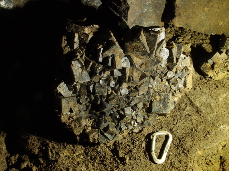 P7270398.JPG - Beautiful fluorite slab.