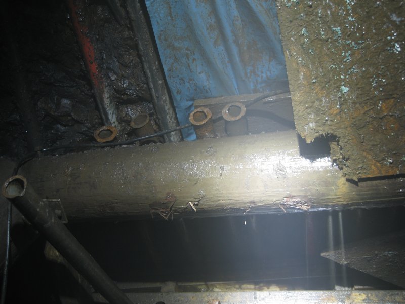 Img_3857.jpg - One of the support timbers and spilling over the top.