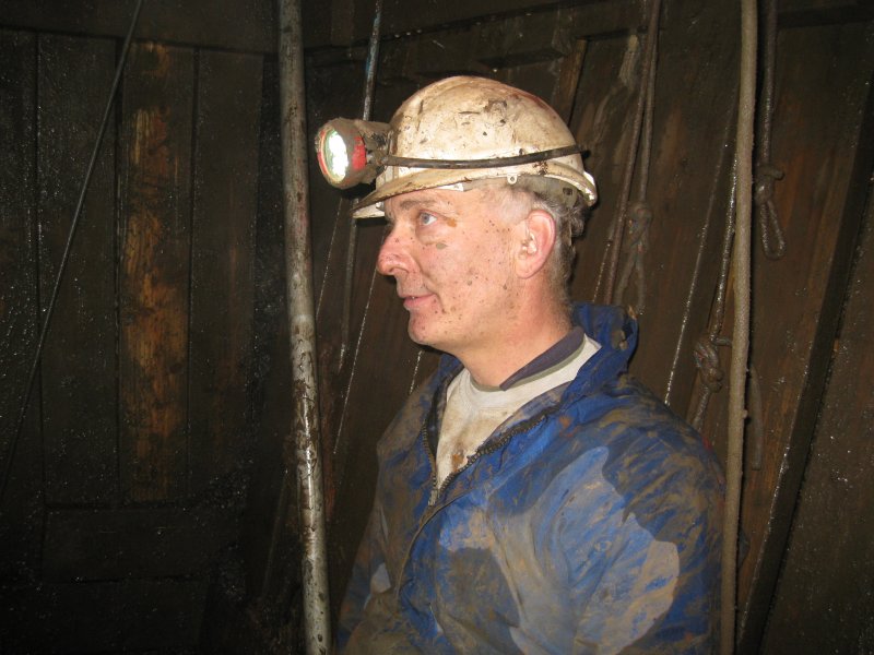 IMG_2172.jpg - Peter wondering and thinking.