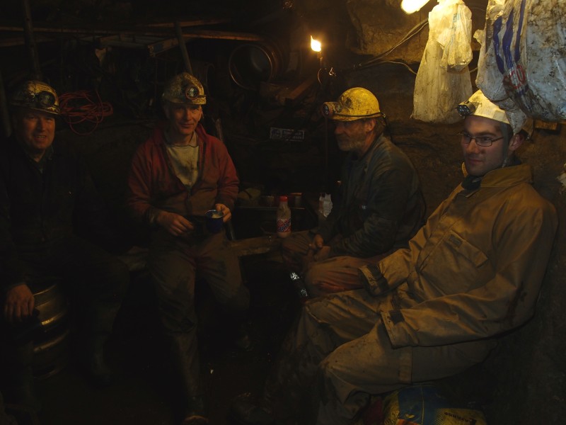 P2128151.JPG - Bait time.