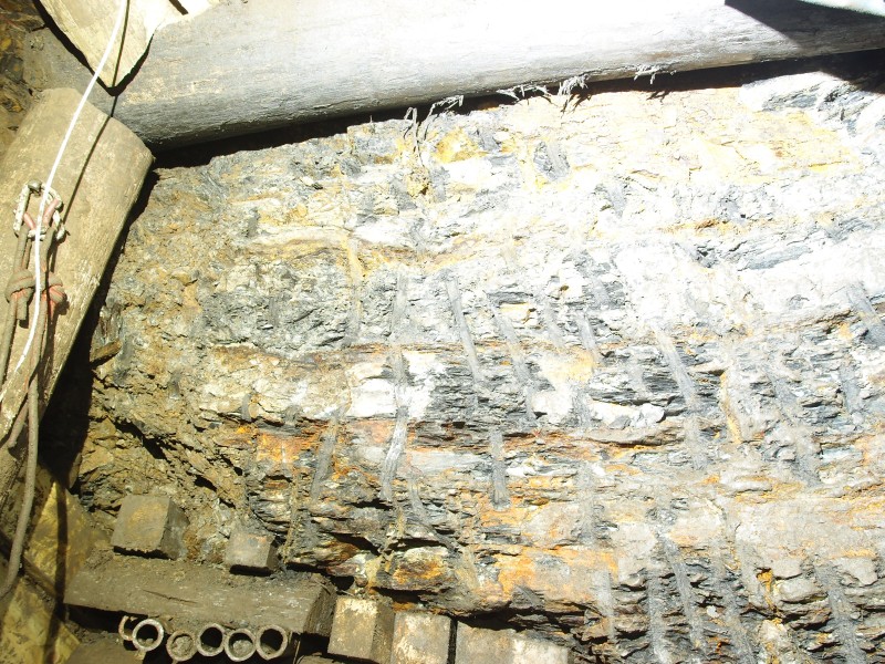 PA166804.JPG - Modern miner marks, will these be considered the marks of the old man in a 100 years time?