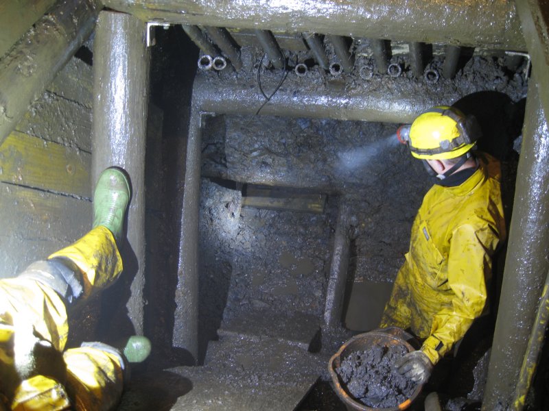 Img_3487.jpg - At the dig face in the shaft.