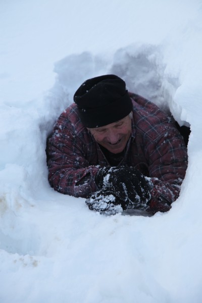 IMG_1920.JPG - Getting back out.