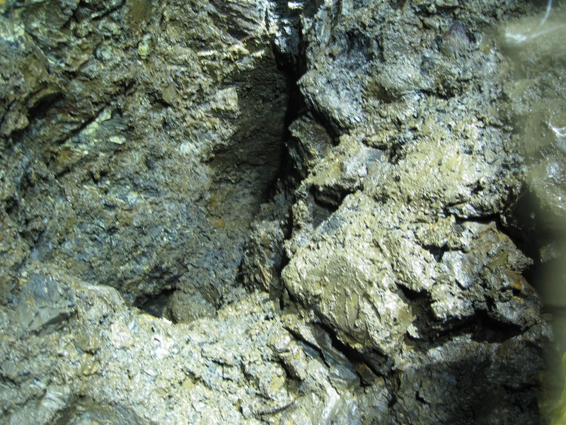 IMG_6216.JPG - The rat hole, this will open up Pete cries.