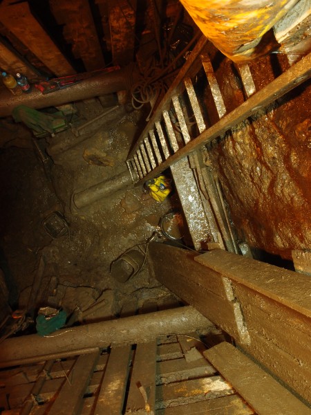 P7299953.JPG - Looking down to where the current action is.