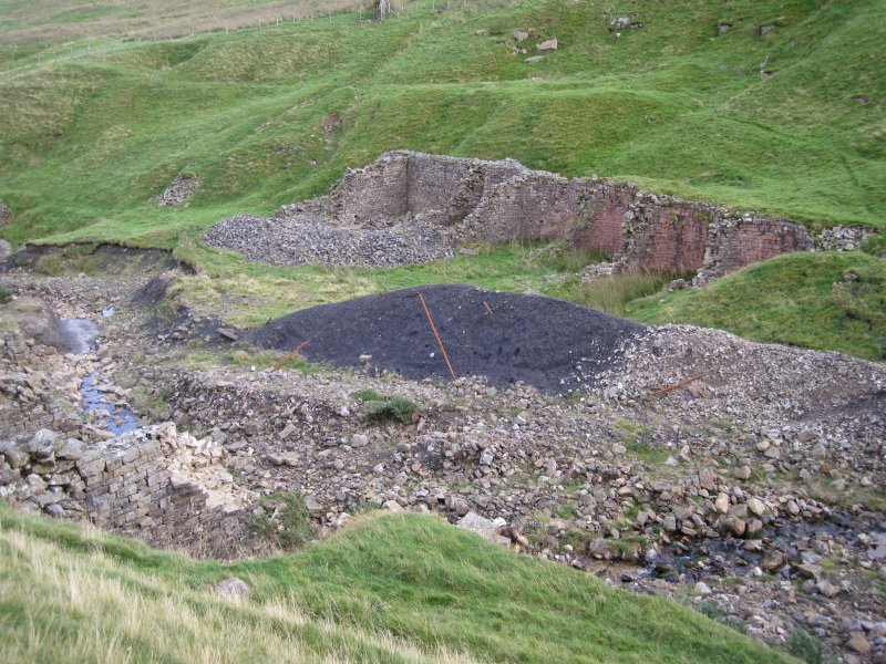 IMG_1577.jpg - Fine waste dumps.