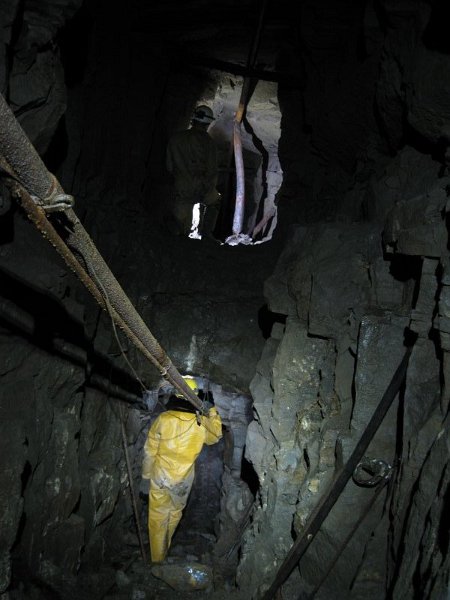 IMG_1551.jpg - The level driven in the decline.