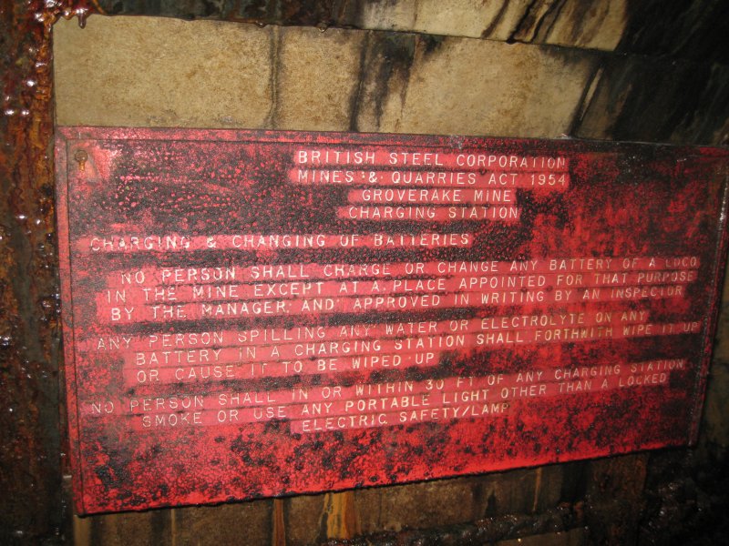 Img_3731.jpg - A better shot this time round of the charging station sign.