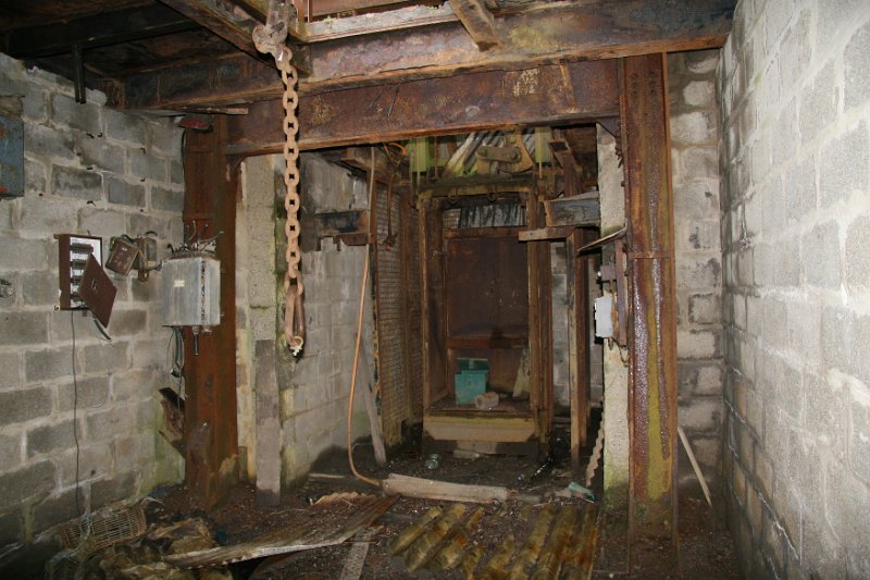 IMG_2469.jpg - Inside the the Old Whimsey Shaft building.