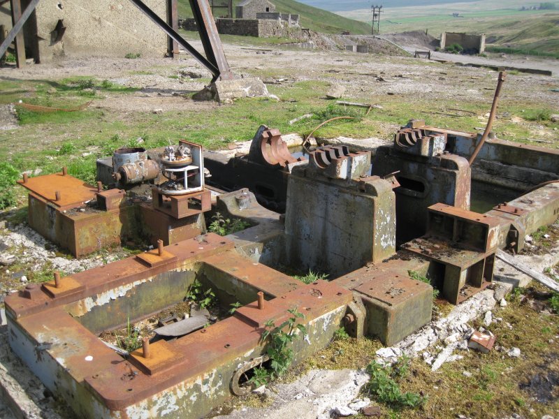 Img_3753.jpg - Winch bed.