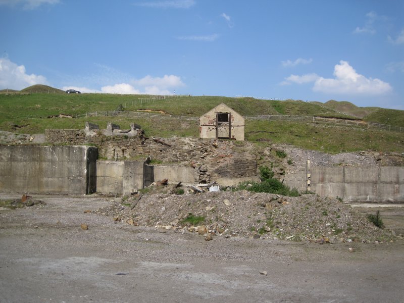 Img_3772.jpg - View up to the still standing winder house.