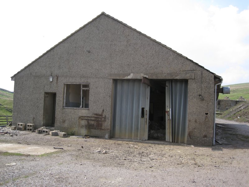 Img_3774.jpg - Side view of the main building, with the workshop doors.