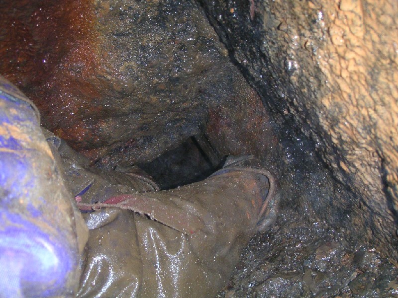 ghgl_stopehole.jpg - The nasty hole that Peter almost never returned from.