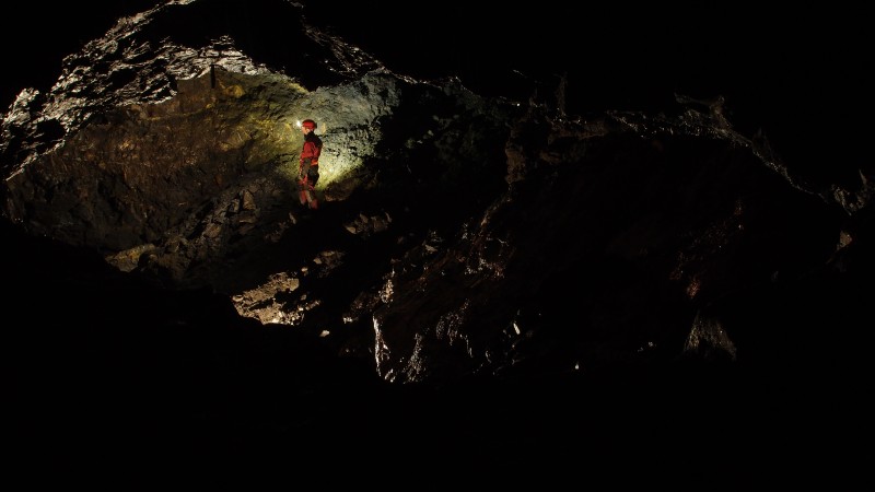 P2053287.JPG - Looking out into the stope from the window on the ledge.