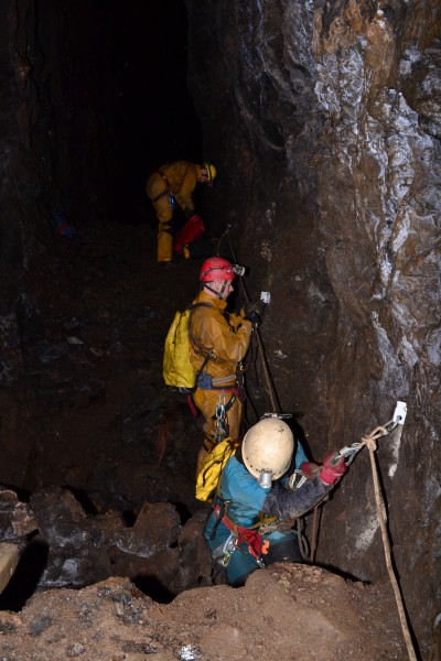 DSC_0867.JPG - On the traverse. Photo by Karli.