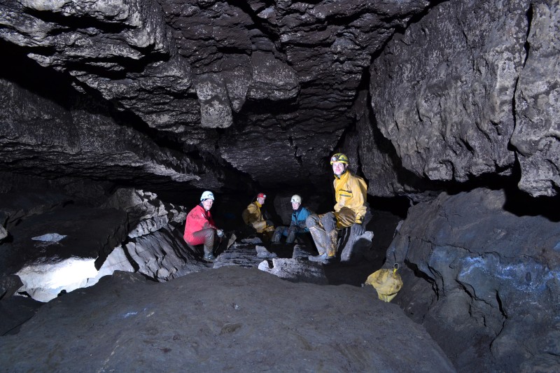 DSC_0548.JPG - In one of the caverns in the Great Limestone. Photo by Karli.