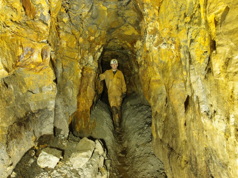 PC011876.JPG - Level to Thomas Shield's rise.