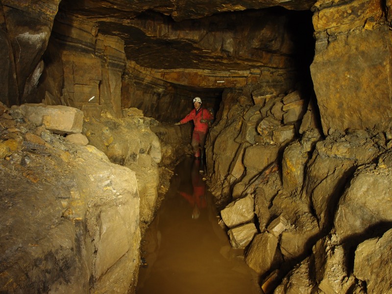 PC011898.JPG - Mark in the level to the junction with the East Waggon Way Level.